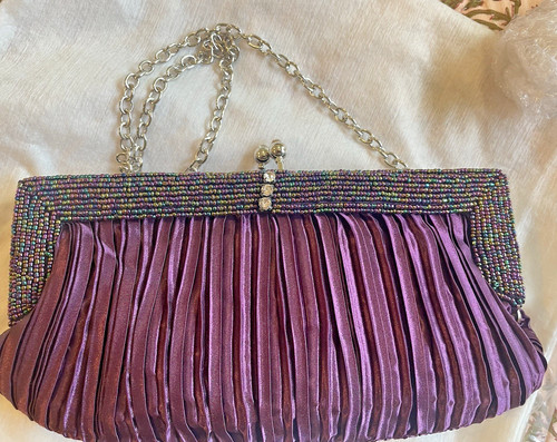 Nwot purple clutch evening - purple,